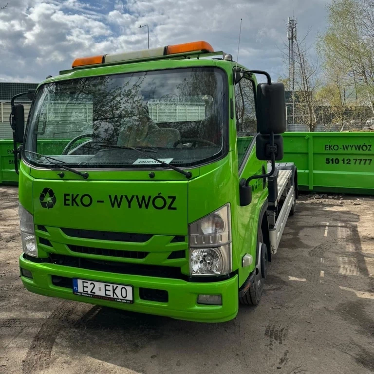 firmowe auto z nazwą firmy